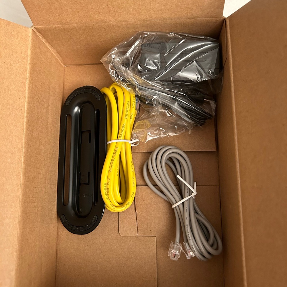Brand New, Verizon Wireless DSL Gateway AGT784WNV - Picture 5 of 10